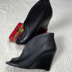 Jessica Simpson Masson Wedge Bootie